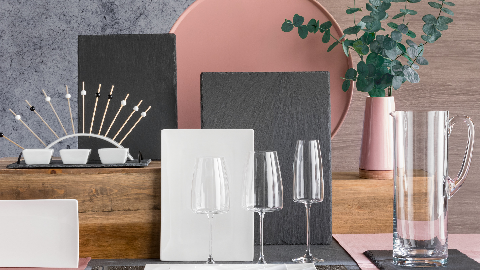 /on/demandware.static/-/Sites-homa-storefront-pt/default/dw376bd7f0/Cozinha_Jarros e decanters_20240124 textos SEO páginas categorias.jpg